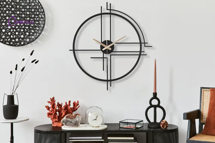 Line With Round Large Metal Wall Clock