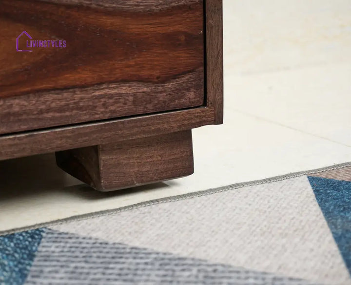 Sagarika Sheesham Wood Dressing Table