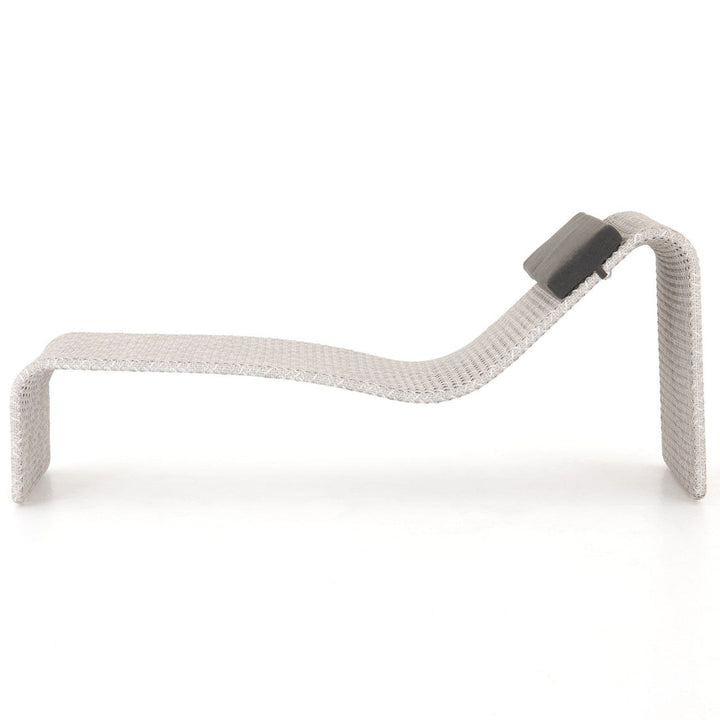 Grood Outdoor Swimming Poolside Lounger (White)