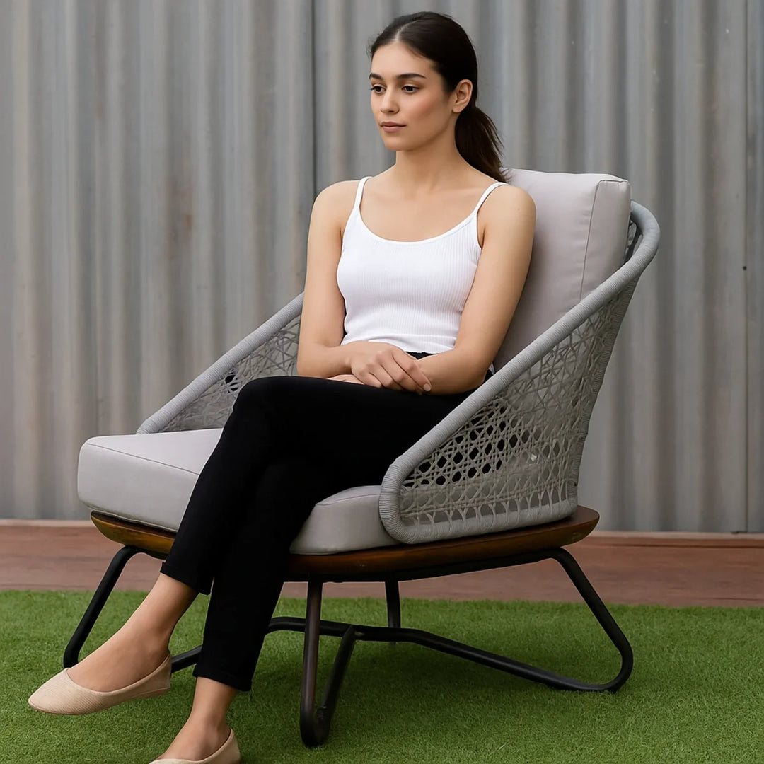 Zina Outdoor Grey Rope 4-Piece Sofa Set With Wooden Top Table