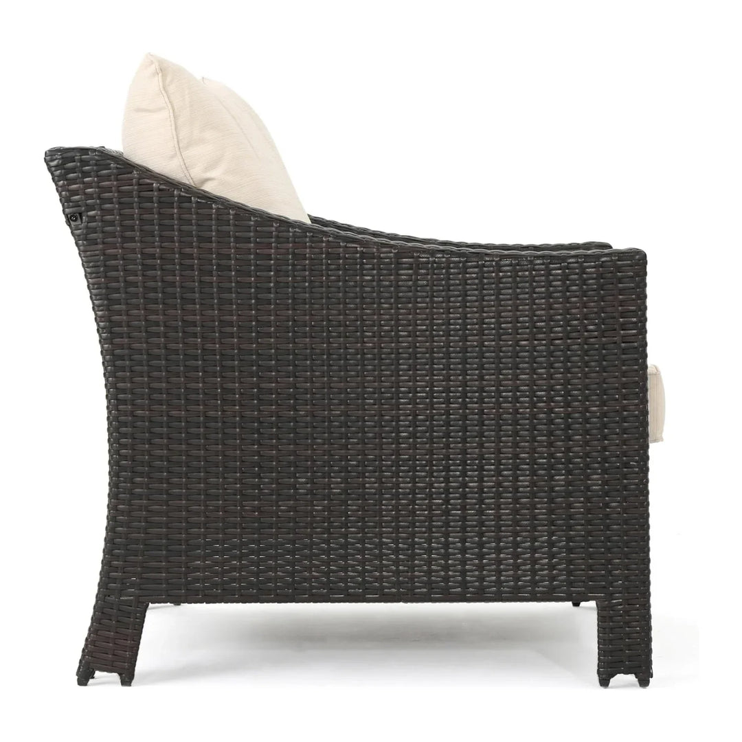 Ai Diya 1-Piece Outdoor Wicker Single Seater Sofa