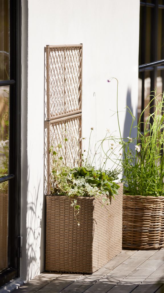 Raulf Outdoor Wicker Planters For Garden, Balcony