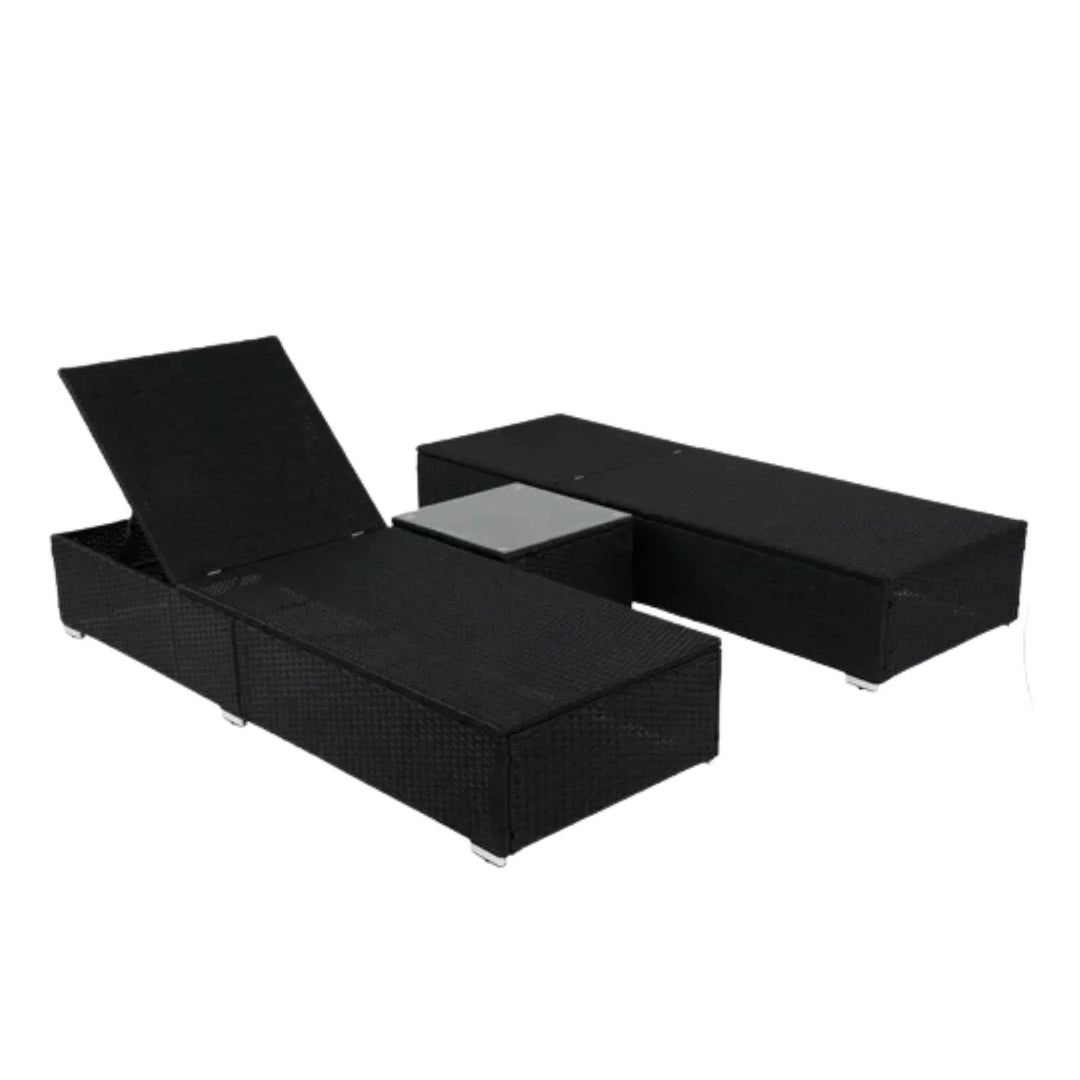 Zinnia Outdoor Wicker Lounge Chairs Set of 2 With Side Table