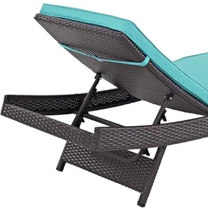 Aleida Outdoor Rattan Wicker Chaise Lounger For Poolside