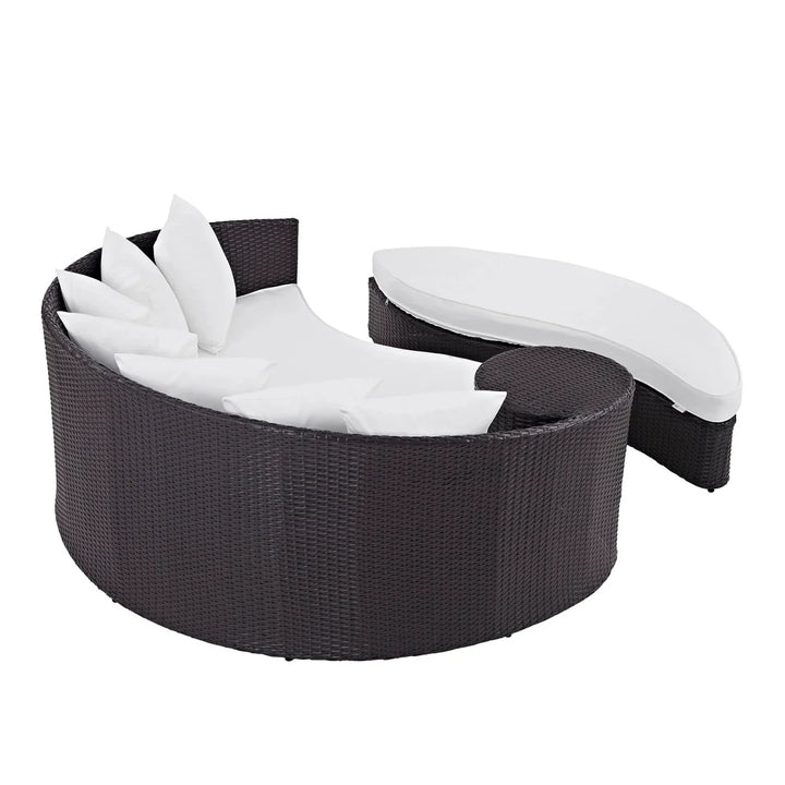Freja Outdoor Rattan Wicker Daybed (Dark Brown & White)