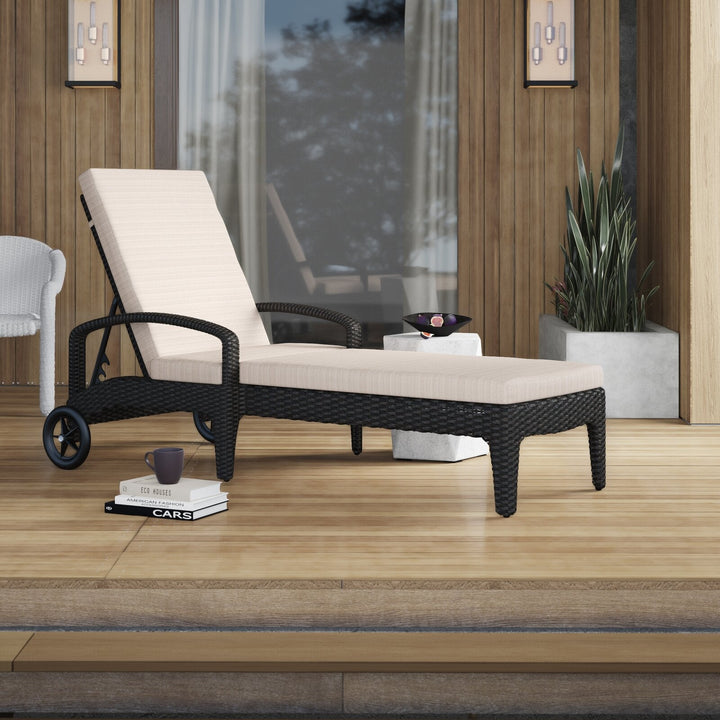 Brisk Outdoor Swimming Poolside Lounger (Black)