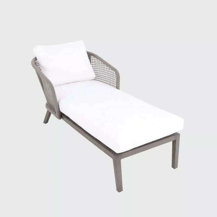 Outdoor Single Seater Patio Daybed with Handwoven Rope
