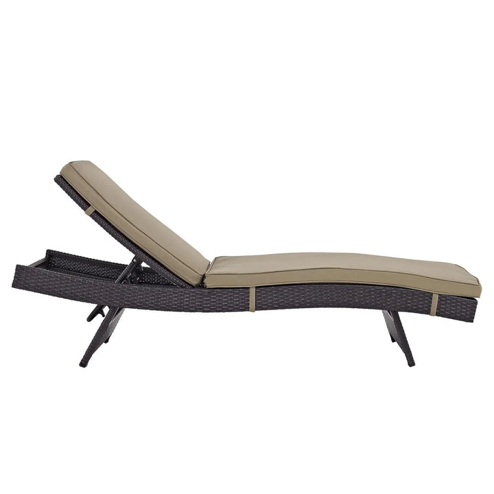 Virtudes Outdoor Rattan Wicker Chaise Lounger For Poolside