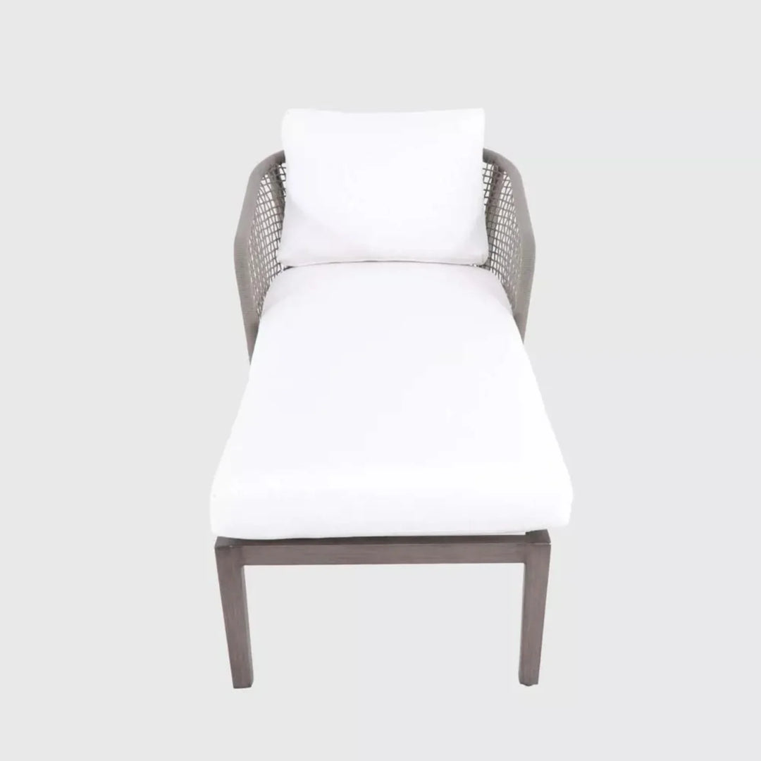 Outdoor Single Seater Patio Daybed with Handwoven Rope