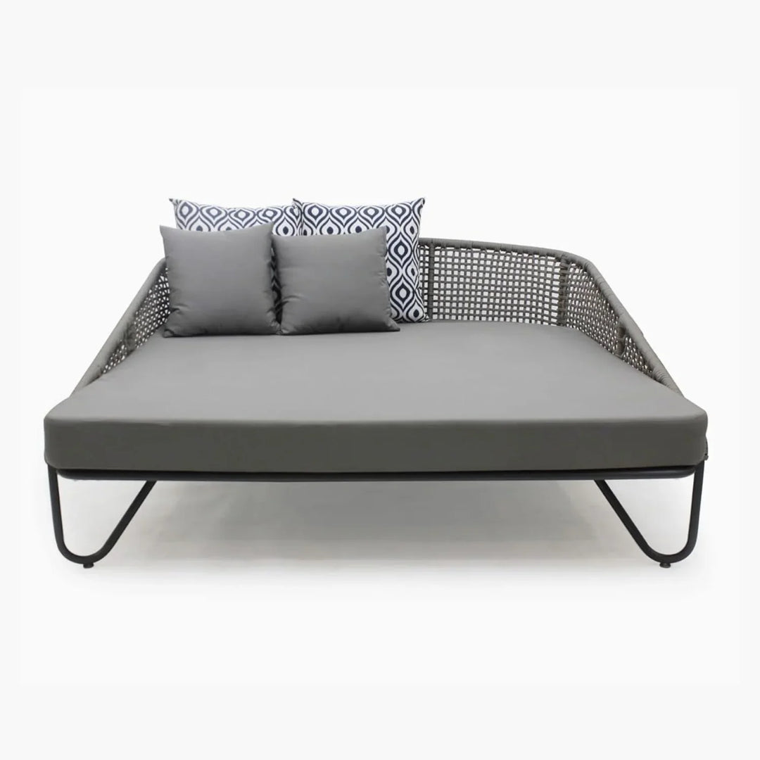 Kaelyn Outdoor Rope Patio Furniture Daybed (Grey)