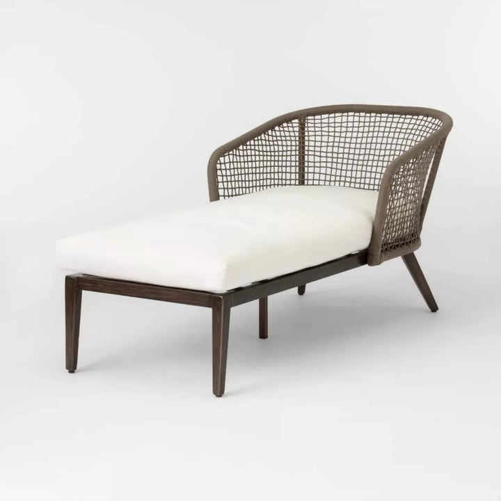 Outdoor Single Seater Patio Daybed with Handwoven Rope