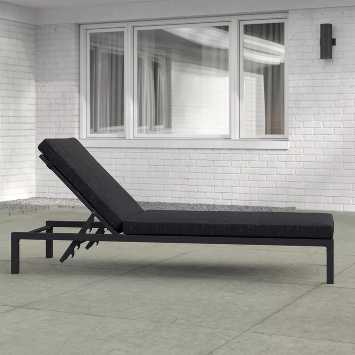 Syon Outdoor Swimming Poolside Lounger (Black)