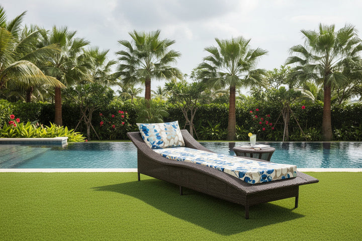 Beast Outdoor Swimming Poolside Lounger (Brown)