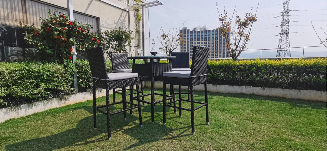 Udinesi Outdoor Patio Bar Sets 4 Chairs and 1 Table (Dark Brown)