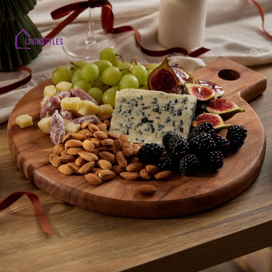 Adriana Acacia Circle Chopping Board - Natural Chopping Board