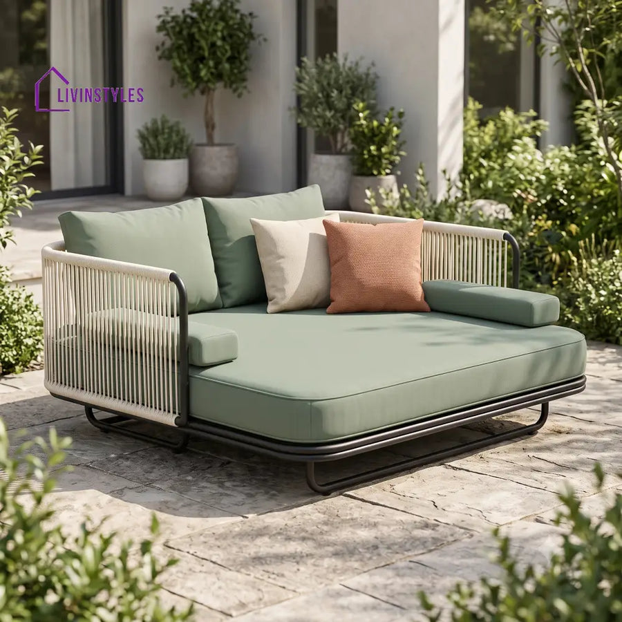 Amael Outdoor Day Bed | Garden Day Bed | Outdoor Day Beds for Villa