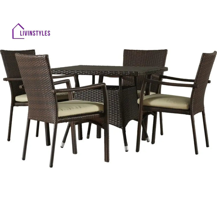Amitawa 4 Seater Rectangular Outdoor Dining Set