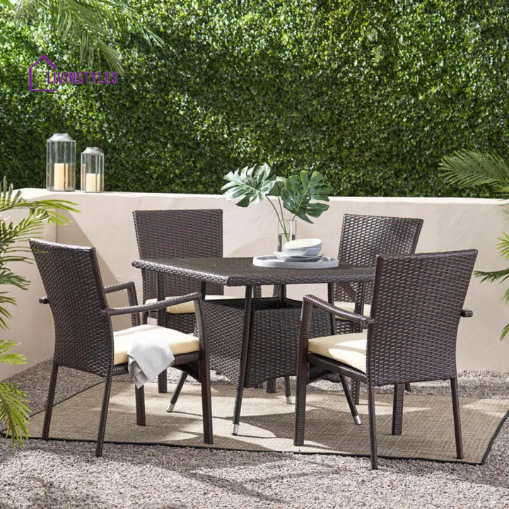 Amitawa 4 Seater Rectangular Outdoor Dining Set