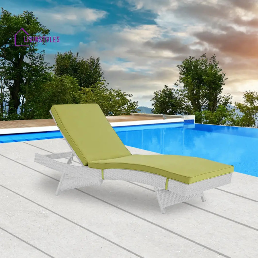 Arturo Outdoor Swimming Poolside Lounger (White & Green) - Loungers