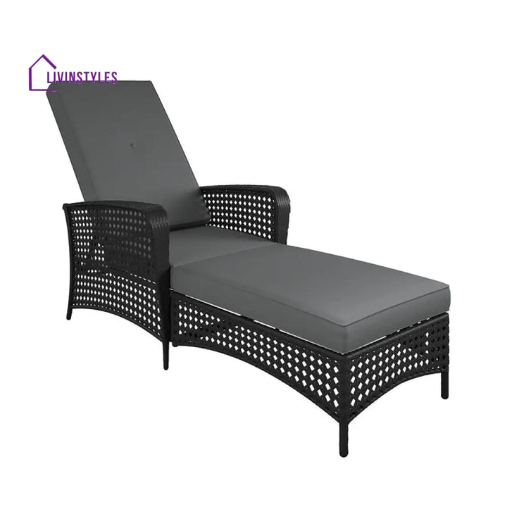 Atto Outdoor Swimming Poolside Lounger (Black) - Loungers