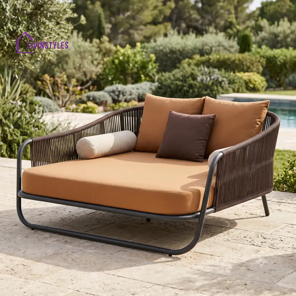 Azelie Premium Outdoor Day Bed in Metal Frame with Powder Coated & Rope