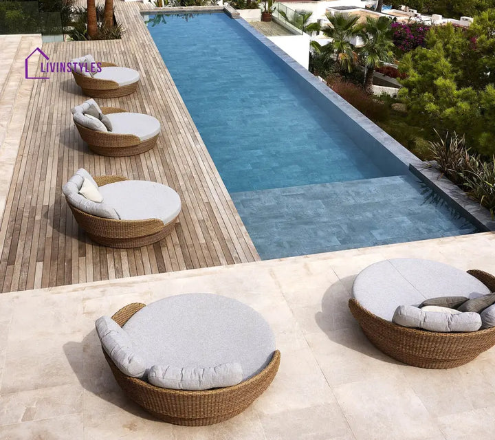 Borroni Outdoor Poolside Sunbed With Cushion Daybed (Honey Brown) - Sunbed