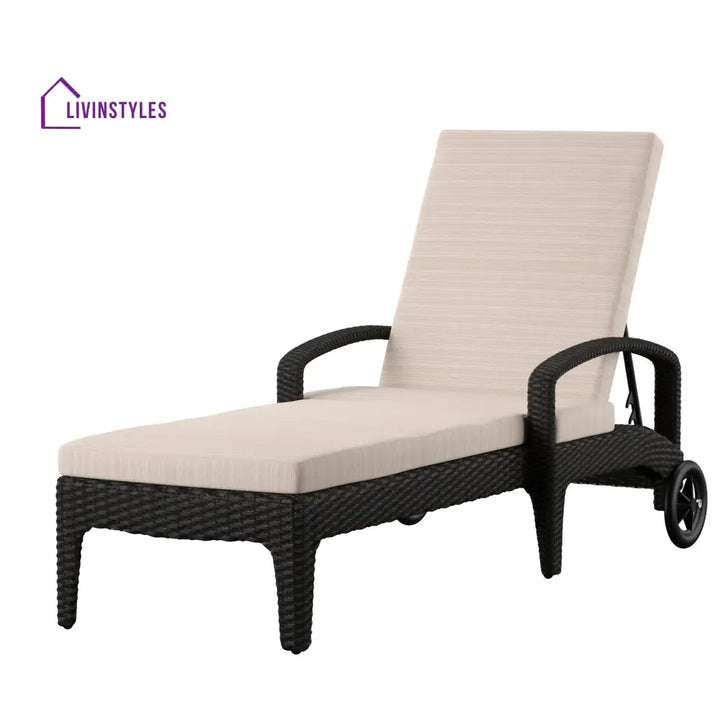 Brisk Outdoor Swimming Poolside Lounger (Black) - Loungers