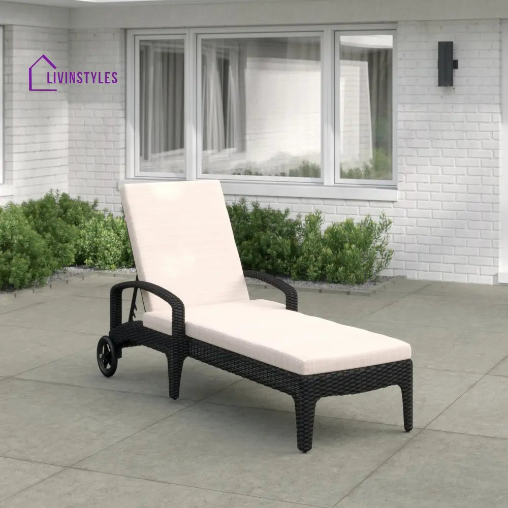 Brisk Outdoor Swimming Poolside Lounger (Black) - Loungers
