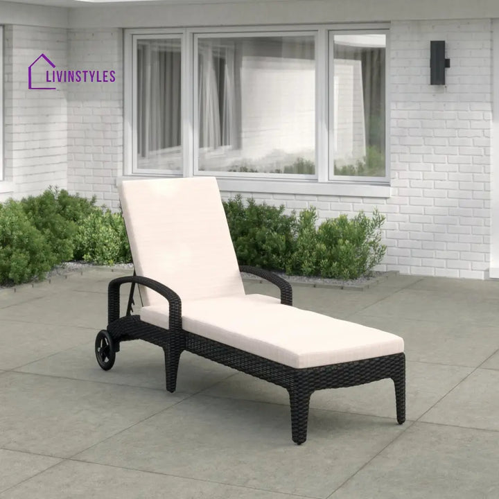 Brisk Outdoor Swimming Poolside Lounger (Black) - Loungers