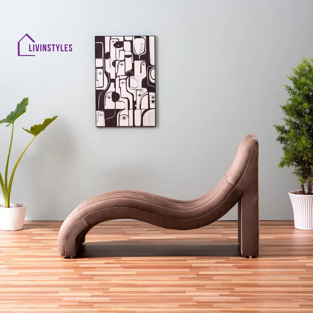 Bronislav Elegant Daybed Chaise Lounge Furniture