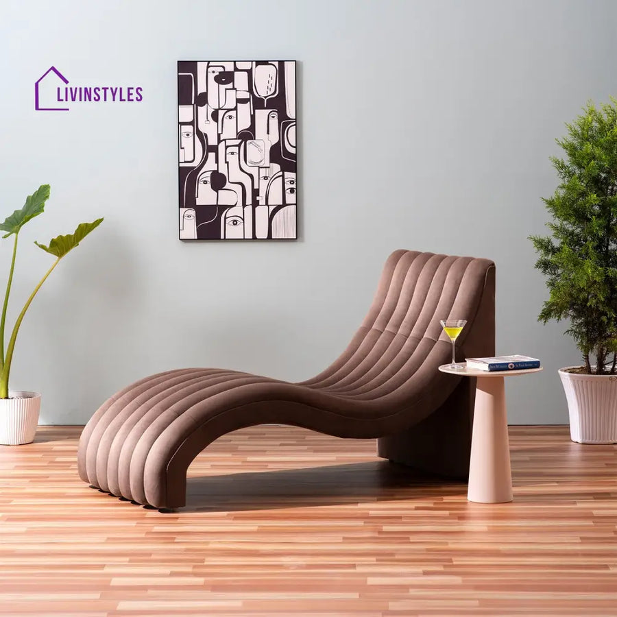 Bronislav Elegant Daybed Chaise Lounge Furniture