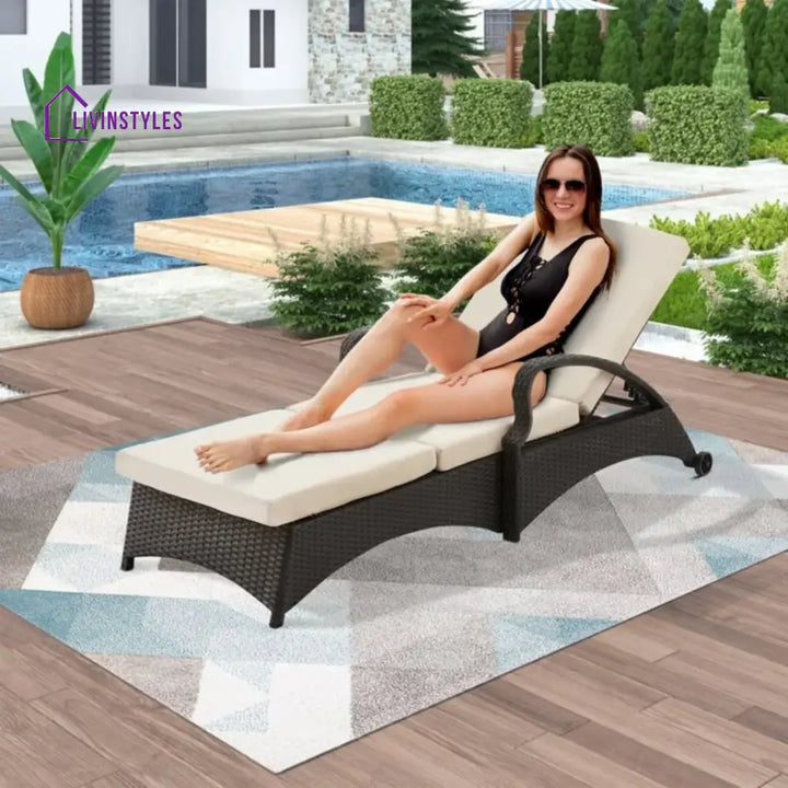 Bushra Outdoor All-Weather Wicker Lounger - Lounger Set