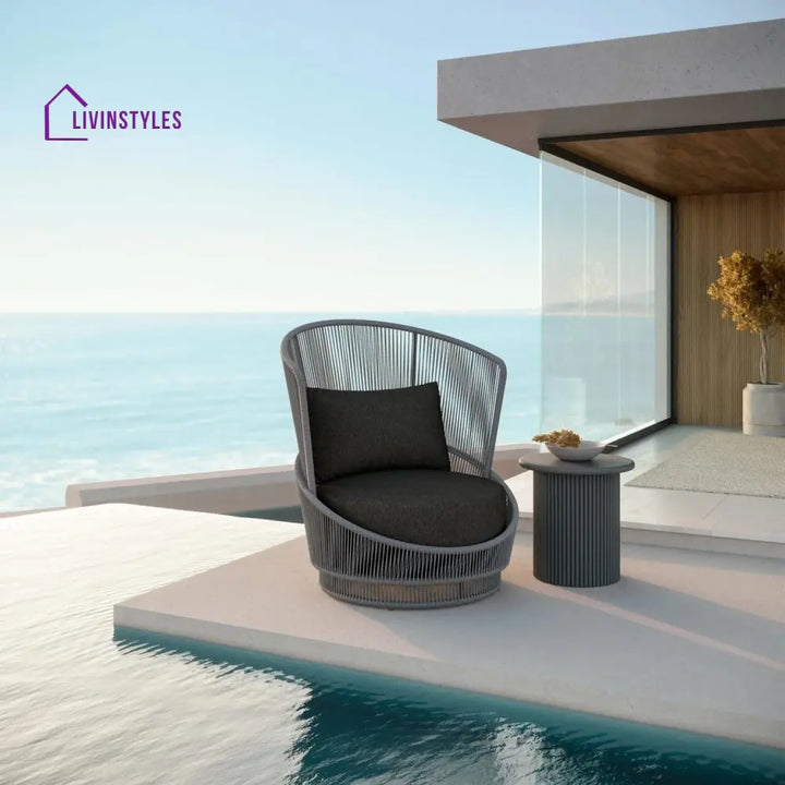 Caitlin Outdoor Club Chair