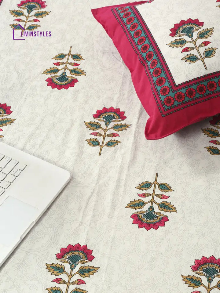 Cotton Floral Print King Bed Sheet With 2 Pillow Covers