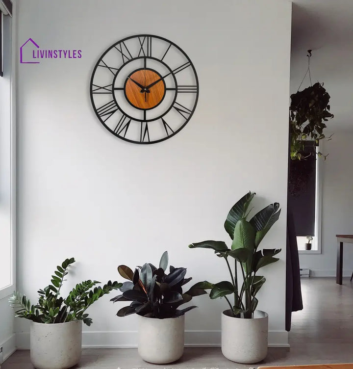Designer Roman Metal/Wooden Wall clock