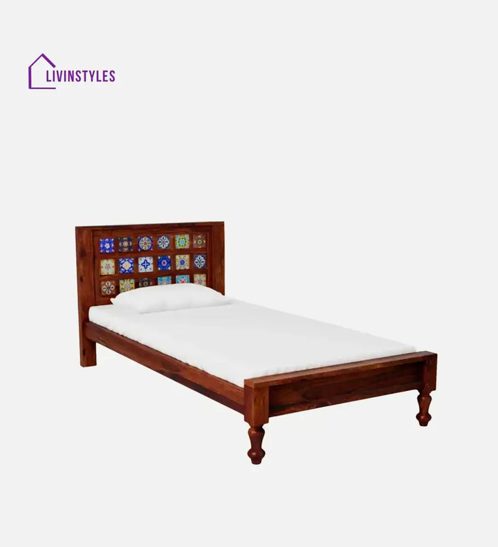 Anamika Traditional Sheesham Wood Single Beds Bedroom Furniture Sets