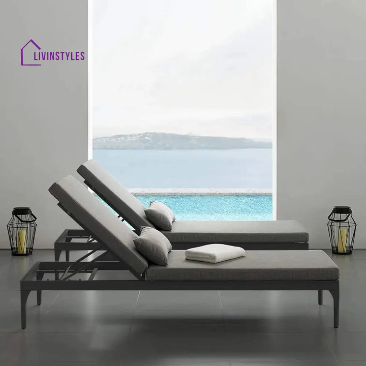 Disla Outdoor Swimming Poolside Lounger (Black) Set of 2 - Loungers
