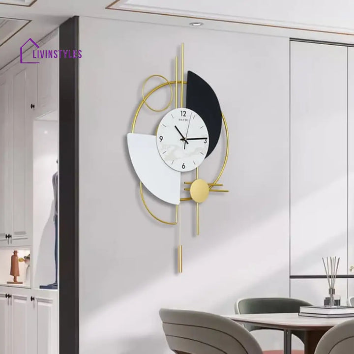 Ekaveer Metal Wall Clock