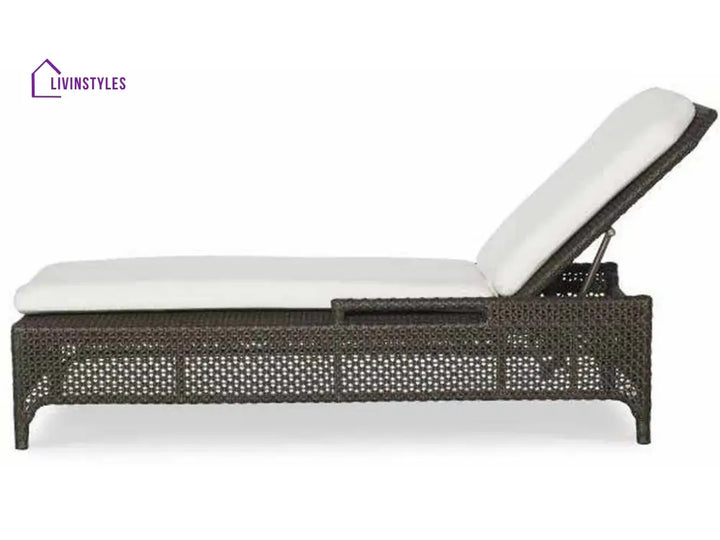 Emilio Outdoor Swimming Poolside Lounger - Loungers