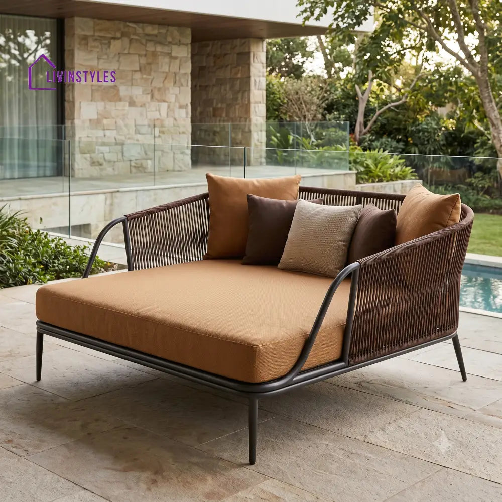 Estelle Premium Outdoor Day Bed in Metal Frame with Powder Coated & Rope