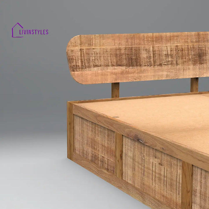 Evgenia Aara Cut Bed Mango And Acacia Wood In Finish Natural