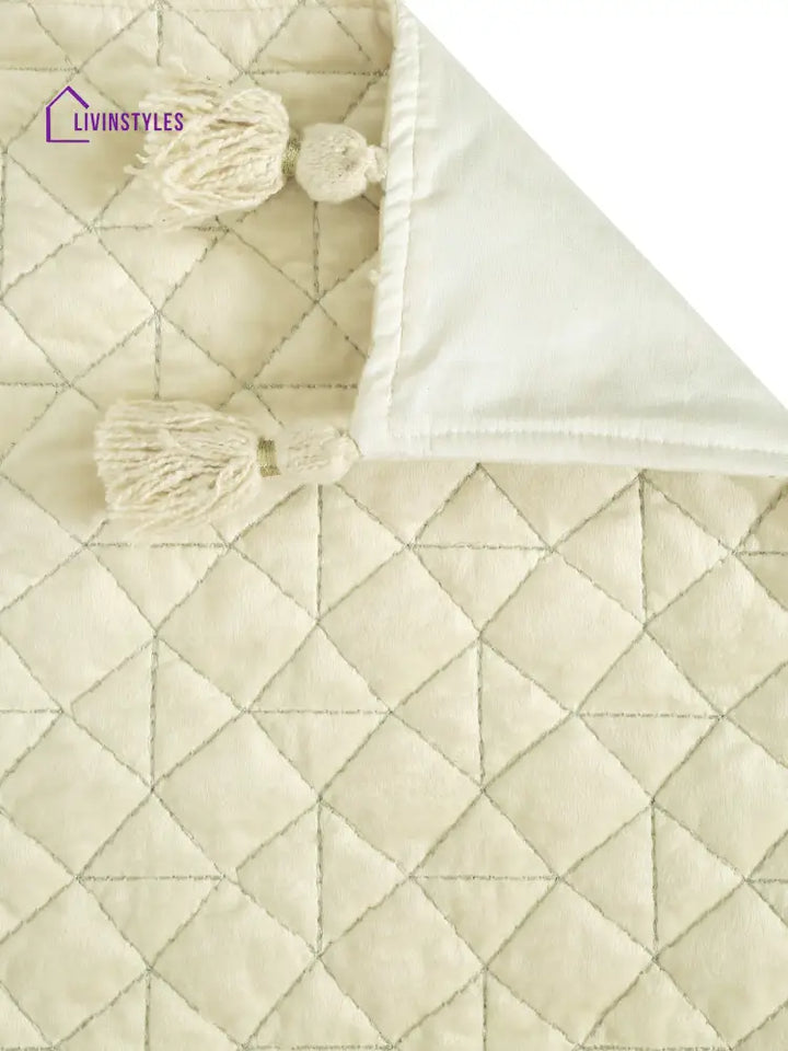 Eyda Cream Color Quilted Table Runner