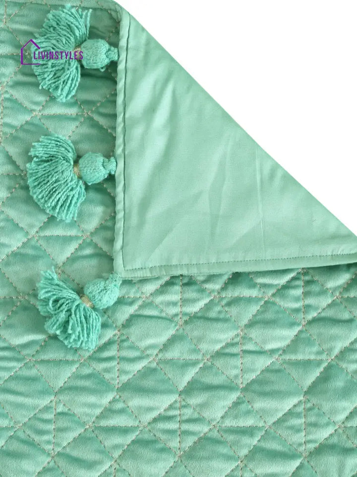Eyda Mint Green Color Quilted Table Runner