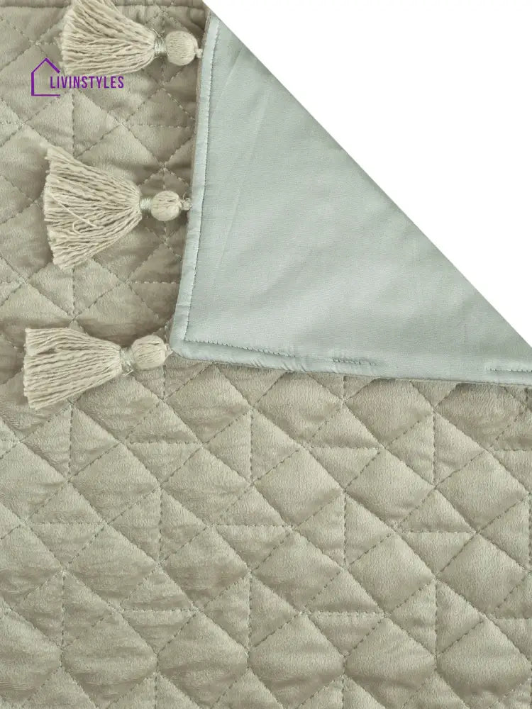 Eyda Off White Color Quilted Table Runner