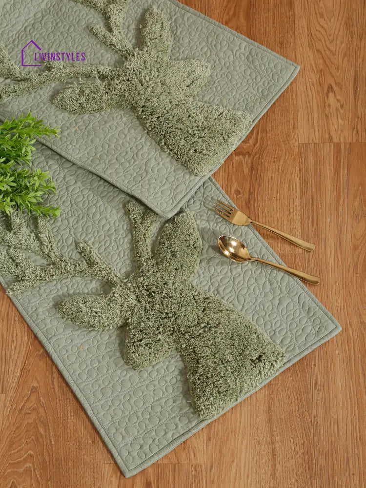 Eyda Olive Green Colored Cotton Tufted Table Runner