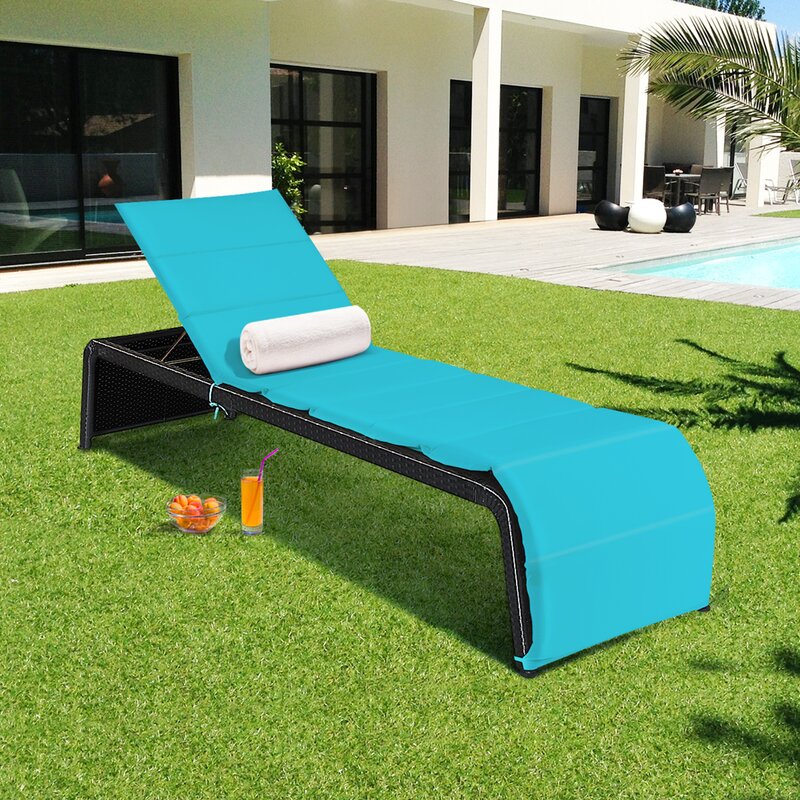 Claw Outdoor Swimming Poolside Lounger (Black)