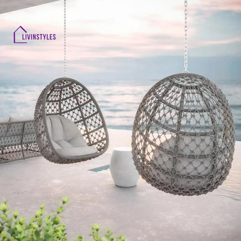 Facile Outdoor Swing Chair With Stand