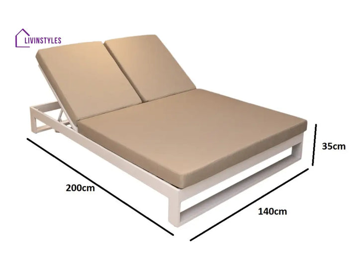 Fly Outdoor Swimming Poolside Lounger (White) - Loungers