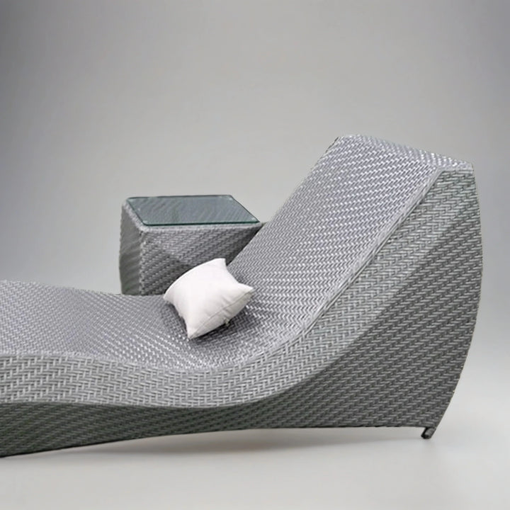 Popkin Outdoor Swimming Poolside Lounger With 1 Side Table (Silver)