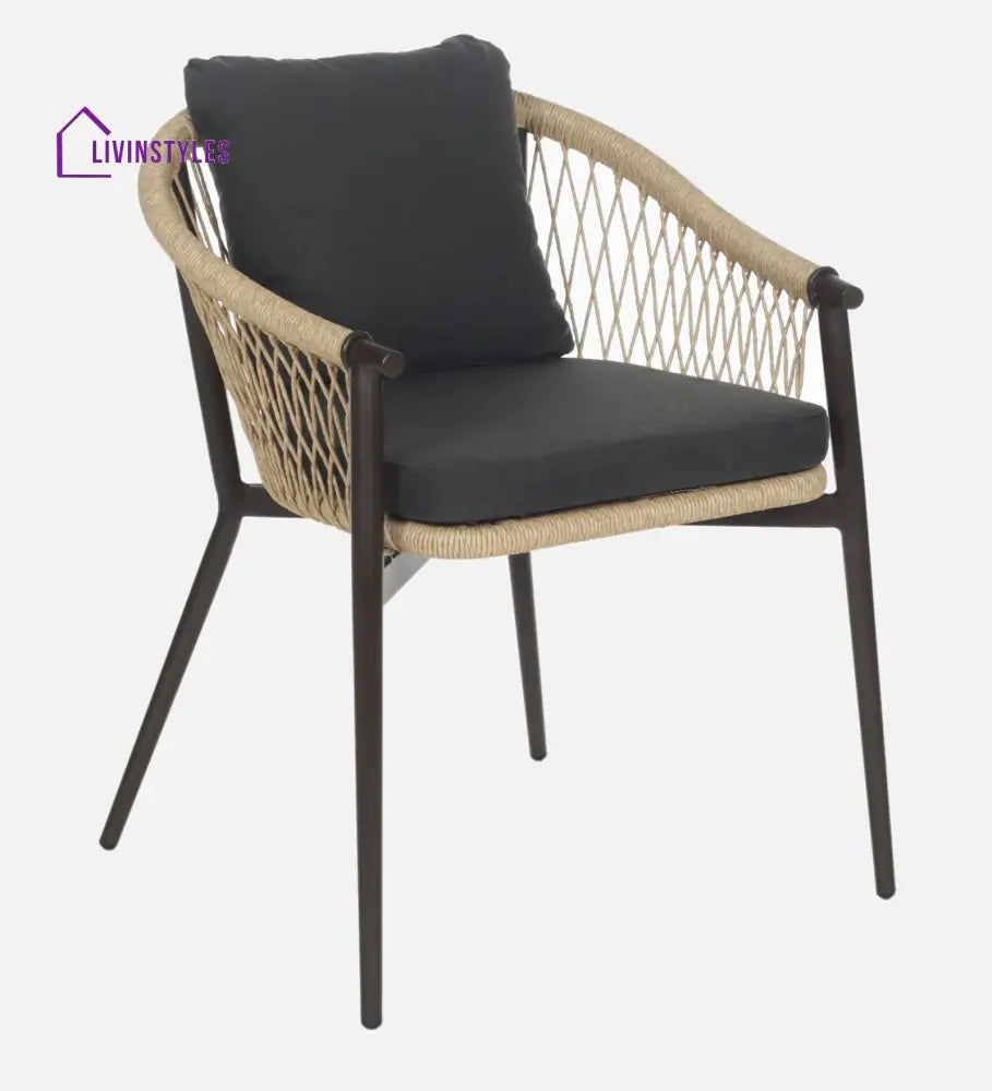Hall Outdoor Patio Seating Set 4 Chairs and 1 Table Set (Black + Honey) Braided & Rope - Dining sets